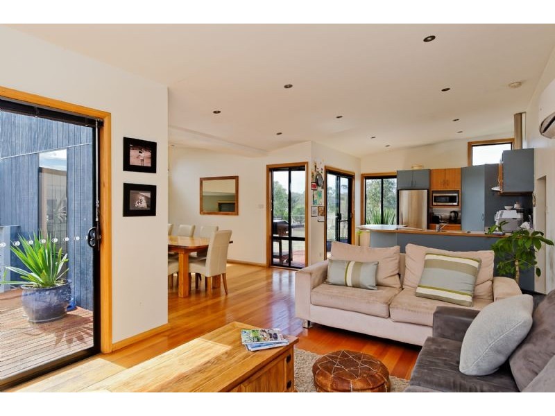 70 Bicheno Street, Clifton Beach TAS 7020