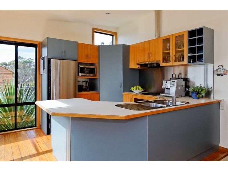 70 Bicheno Street, Clifton Beach TAS 7020