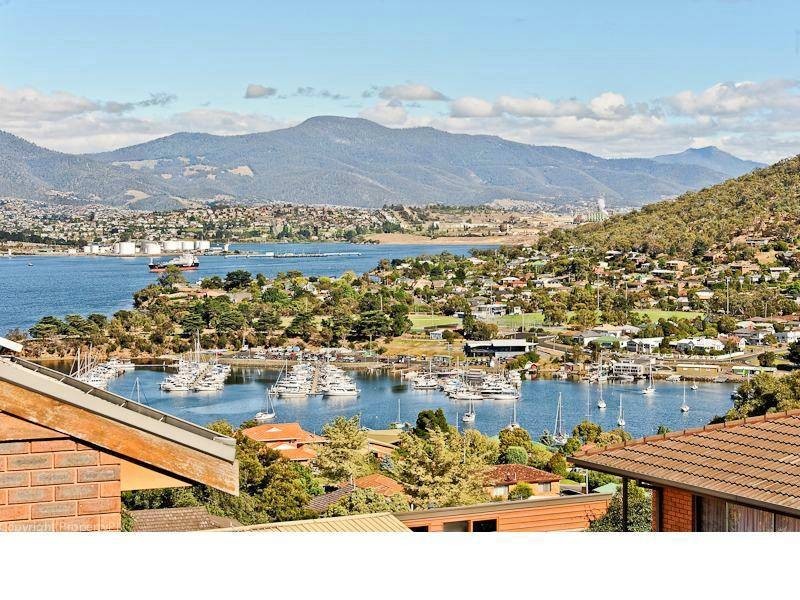 8 Ryeland Court, Rose Bay TAS 7015