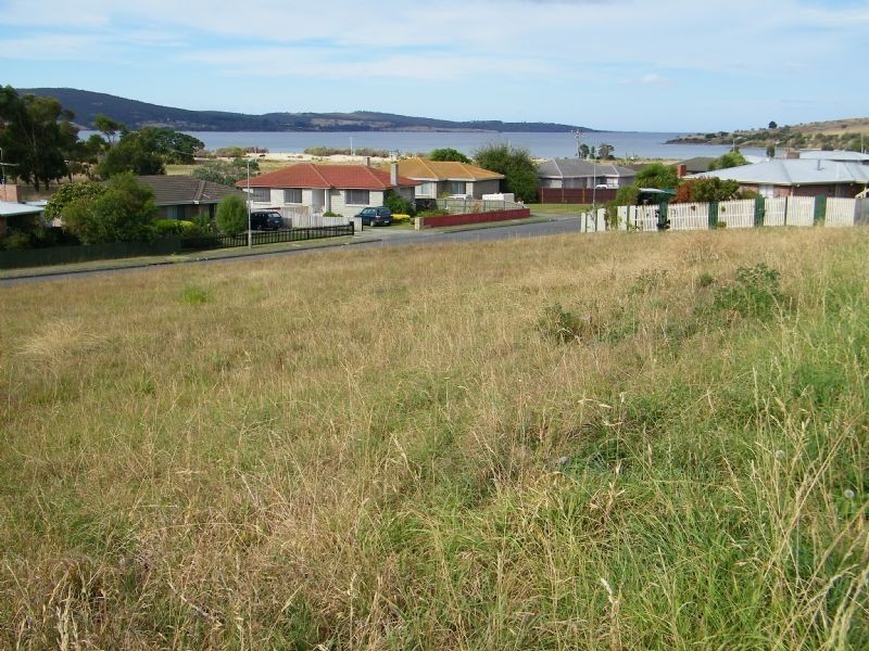 2 Annabelle Street, Rokeby TAS 7019