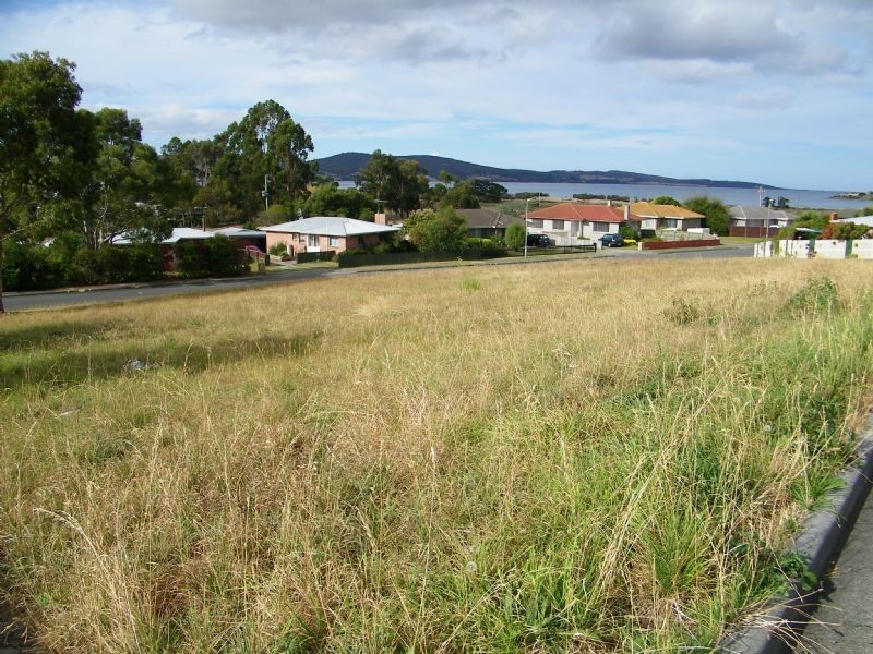 2 Annabelle Street, Rokeby TAS 7019