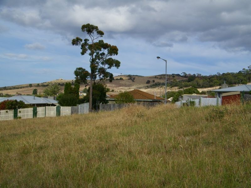 2 Annabelle Street, Rokeby TAS 7019
