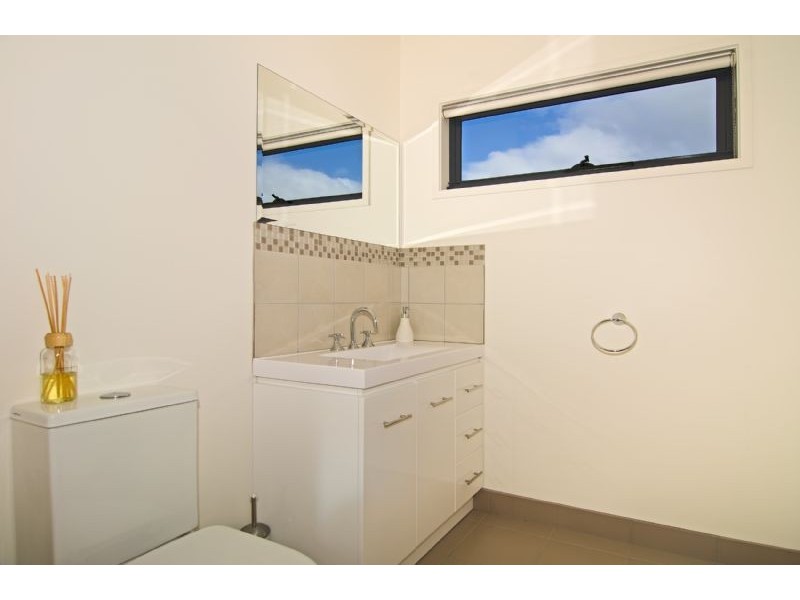 Unit 1 / 698 Oceana Drive, Tranmere TAS 7018