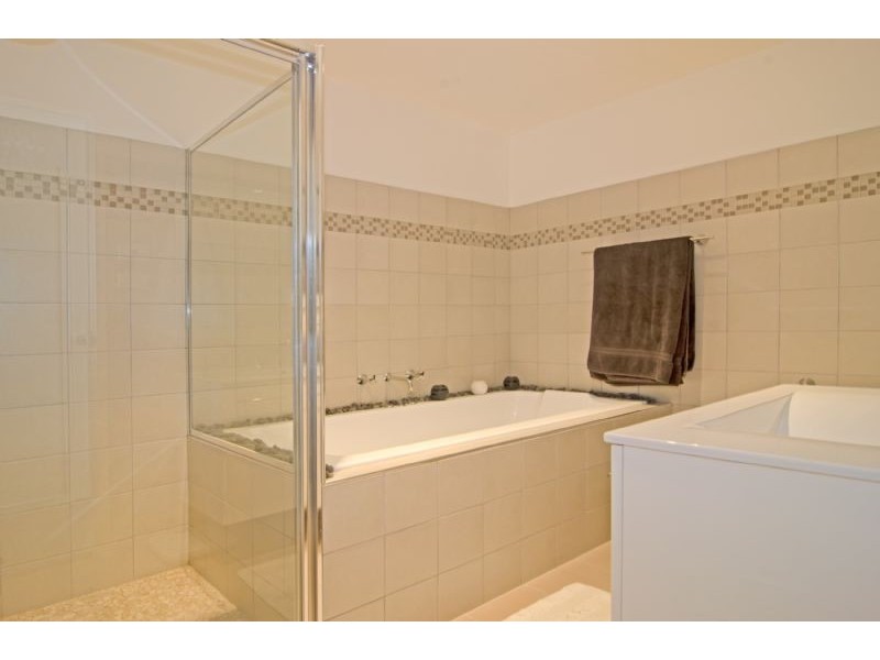 Unit 1 / 698 Oceana Drive, Tranmere TAS 7018