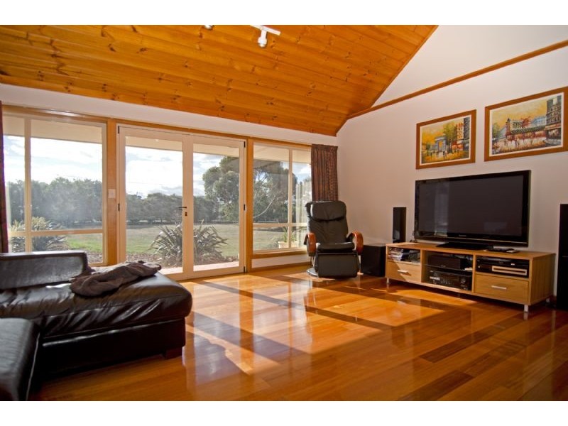 15 Lynrowan Drive, Acton Park TAS 7170