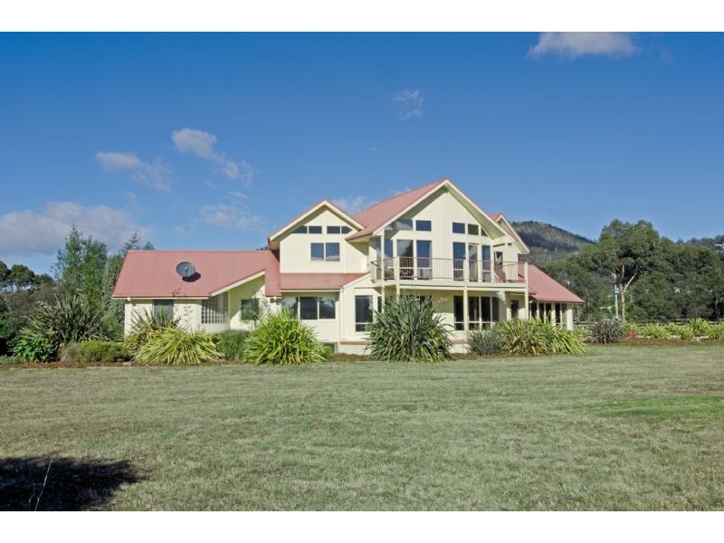 15 Lynrowan Drive, Acton Park TAS 7170