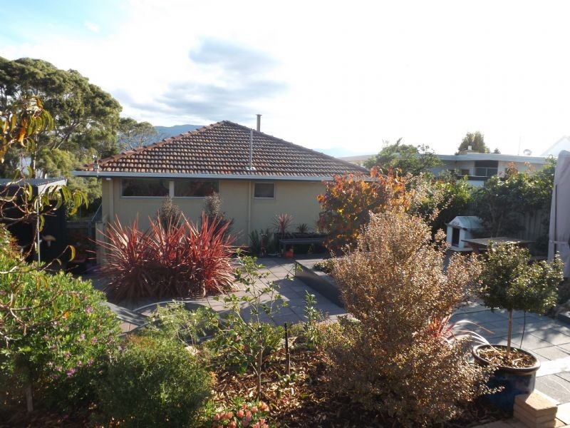 144 Carella Street, Howrah TAS 7018