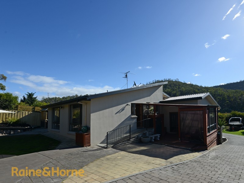 805 Cambridge Road, Cambridge TAS 7170