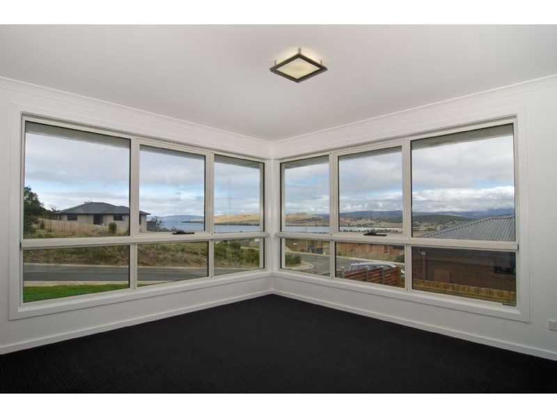 1a Antonia Place, Oakdowns TAS 7019