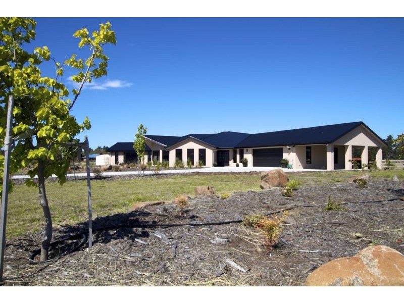 22 International Close, Acton Park TAS 7170