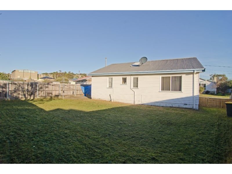 28 Erebus Street, Warrane TAS 7018