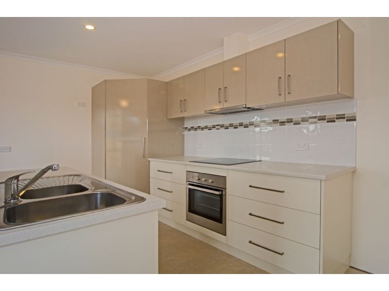 65 Cavenor Drive, Rokeby TAS 7019