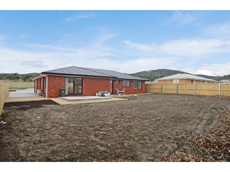 65 Cavenor Drive, Rokeby TAS 7019