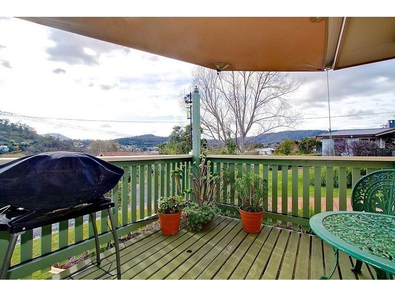 1/3 Sunhaven Avenue, Geilston Bay TAS 7015