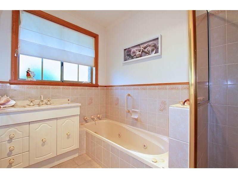 1/3 Sunhaven Avenue, Geilston Bay TAS 7015