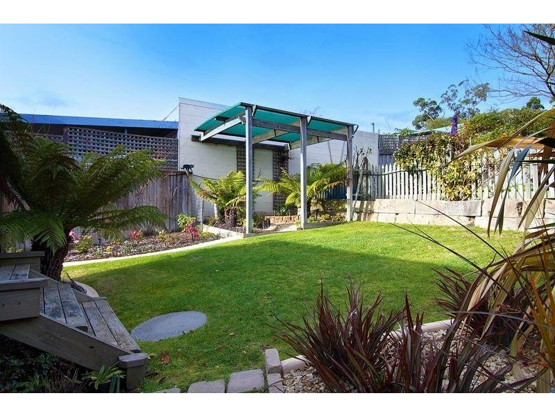 1/3 Sunhaven Avenue, Geilston Bay TAS 7015