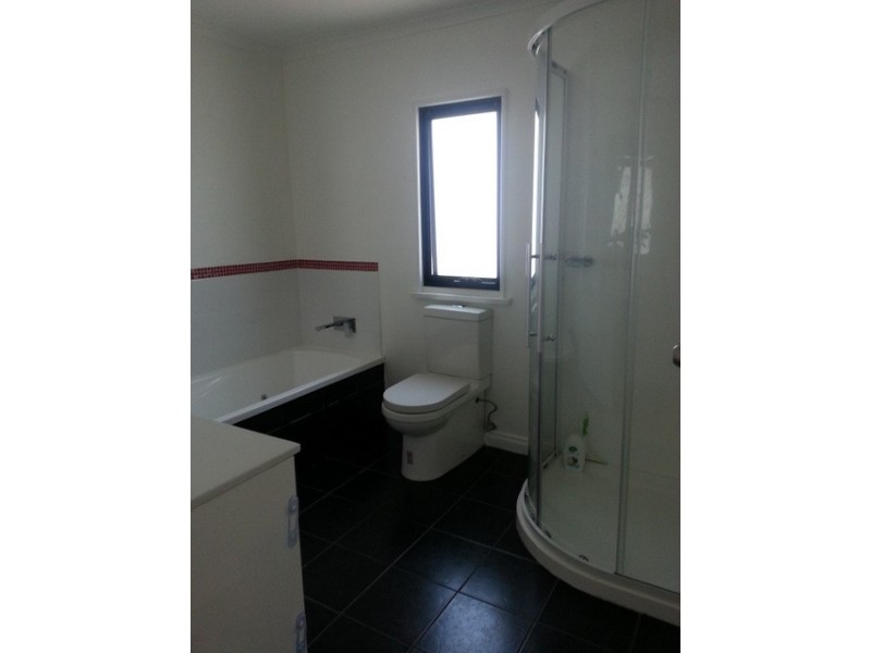 45 Bass Street, Warrane TAS 7018