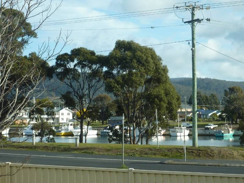 3 Esplanade, Triabunna TAS 7190