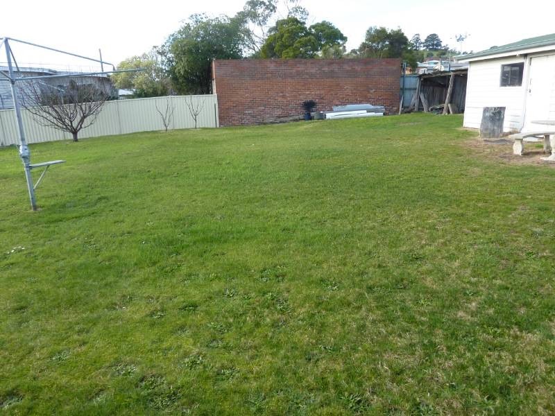 3 Esplanade, Triabunna TAS 7190