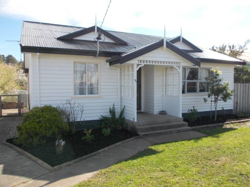 46 Schouten Street, Warrane TAS 7018