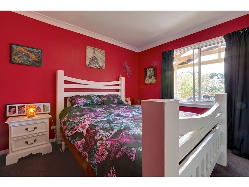46 Schouten Street, Warrane TAS 7018