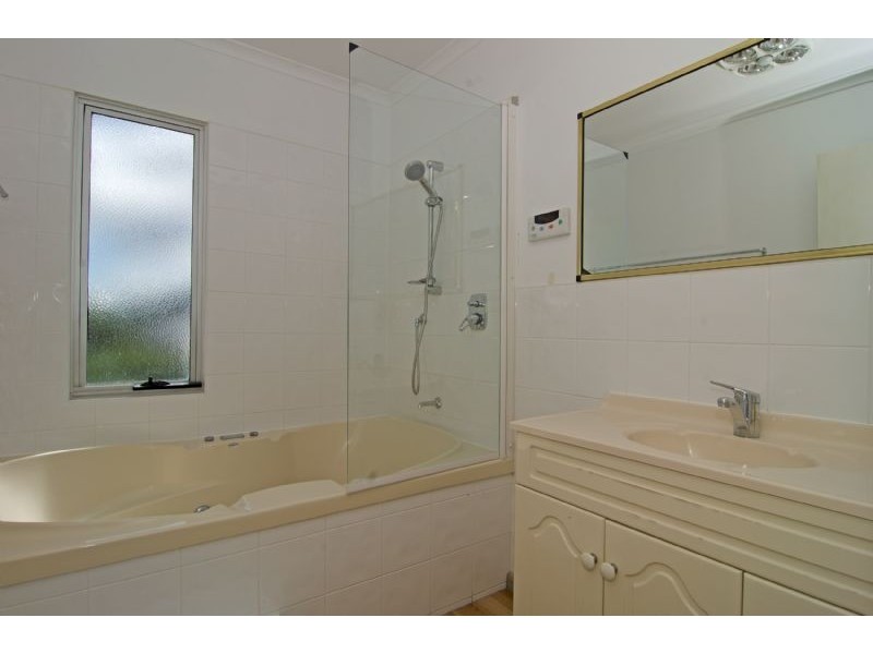 116 Bass Street, Warrane TAS 7018