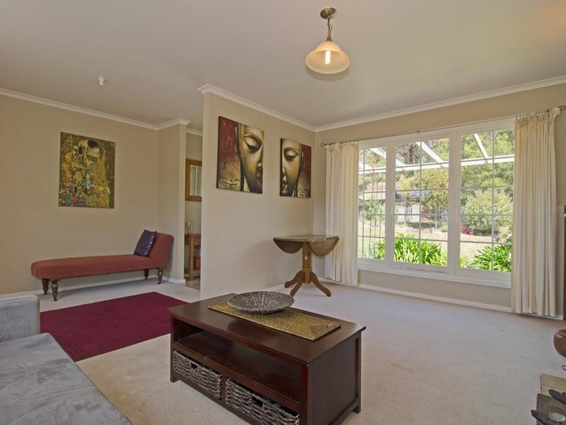 37 Derwent Avenue, Geilston Bay TAS 7015