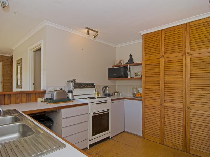 37 Derwent Avenue, Geilston Bay TAS 7015