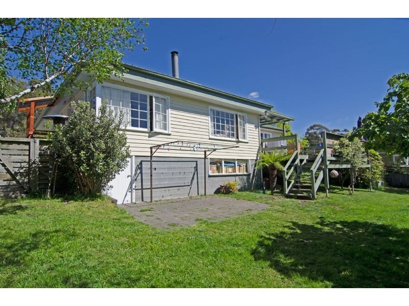 37 Derwent Avenue, Geilston Bay TAS 7015