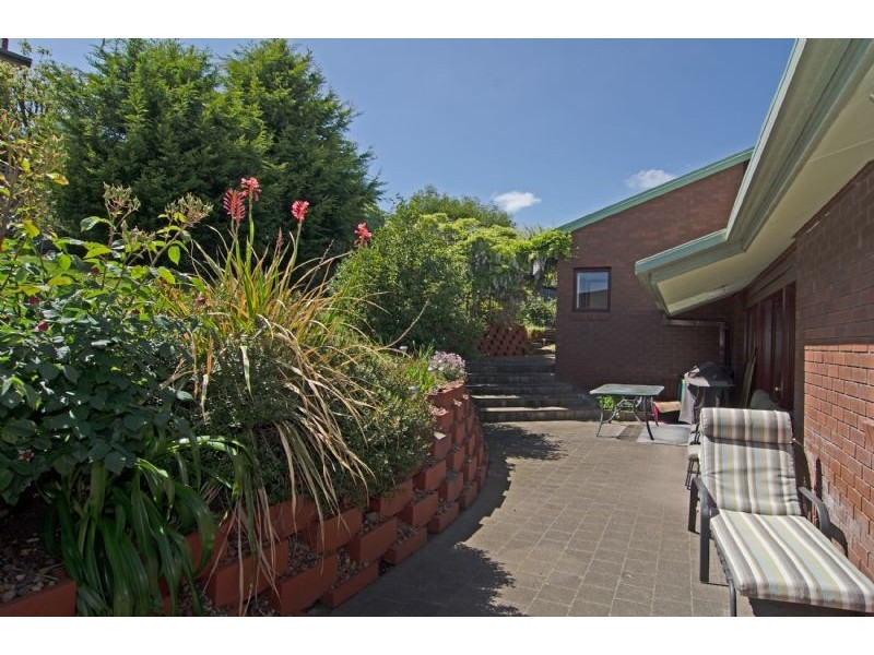 14 Merindah Street, Howrah TAS 7018