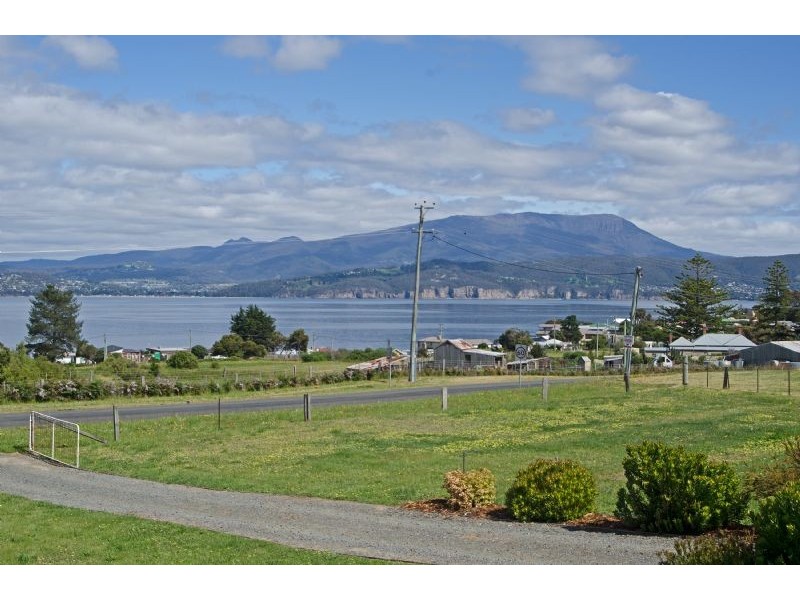 3687 South Arm Road, Opossum Bay TAS 7023