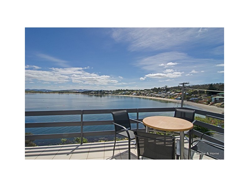 28 Pier Road, Opossum Bay TAS 7023