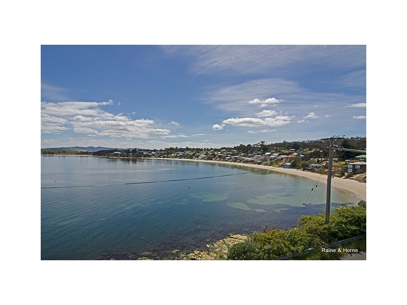 28 Pier Road, Opossum Bay TAS 7023