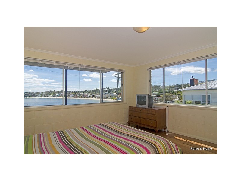 28 Pier Road, Opossum Bay TAS 7023