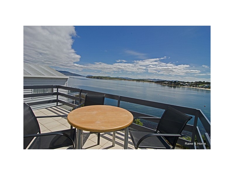 28 Pier Road, Opossum Bay TAS 7023