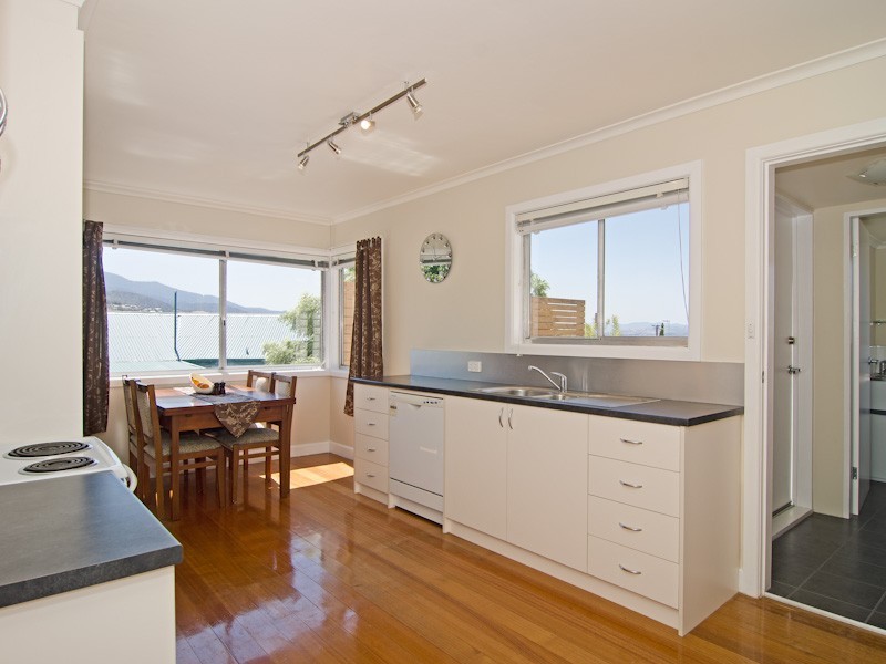 9 Anderson Street, Glenorchy TAS 7010