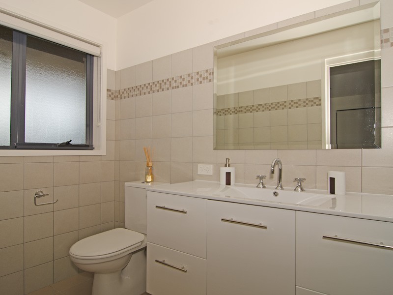 1/698 Oceana Drive, Tranmere TAS 7018