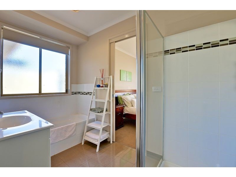 14 Hance Road, Howrah TAS 7018