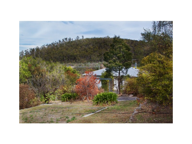 88 Clinton Road, Geilston Bay TAS 7015