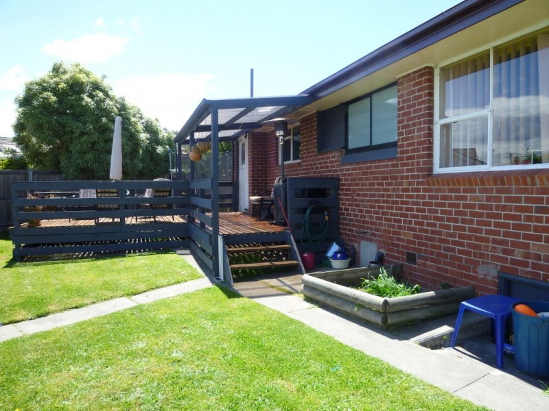 22 Tanundal Street, Howrah TAS 7018