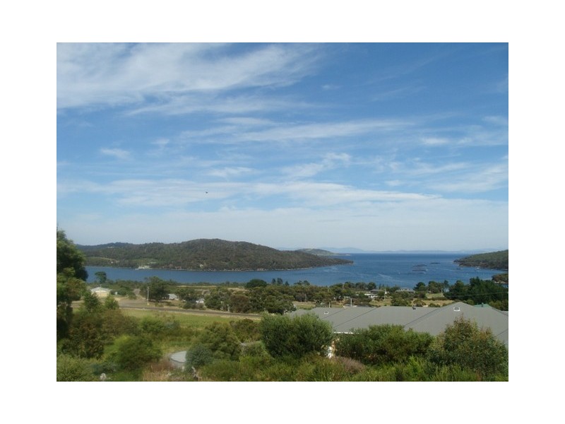 18 Eagle View Road, Nubeena TAS 7184