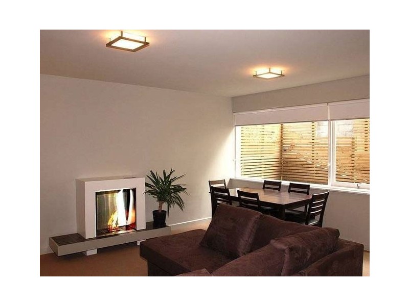 2-7 Montgomery Court, Sandy Bay TAS 7005