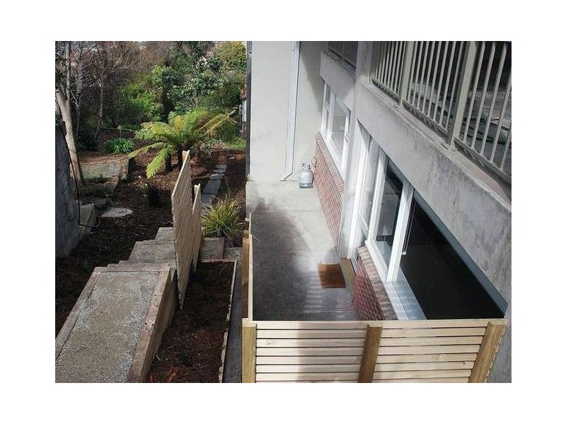 2-7 Montgomery Court, Sandy Bay TAS 7005