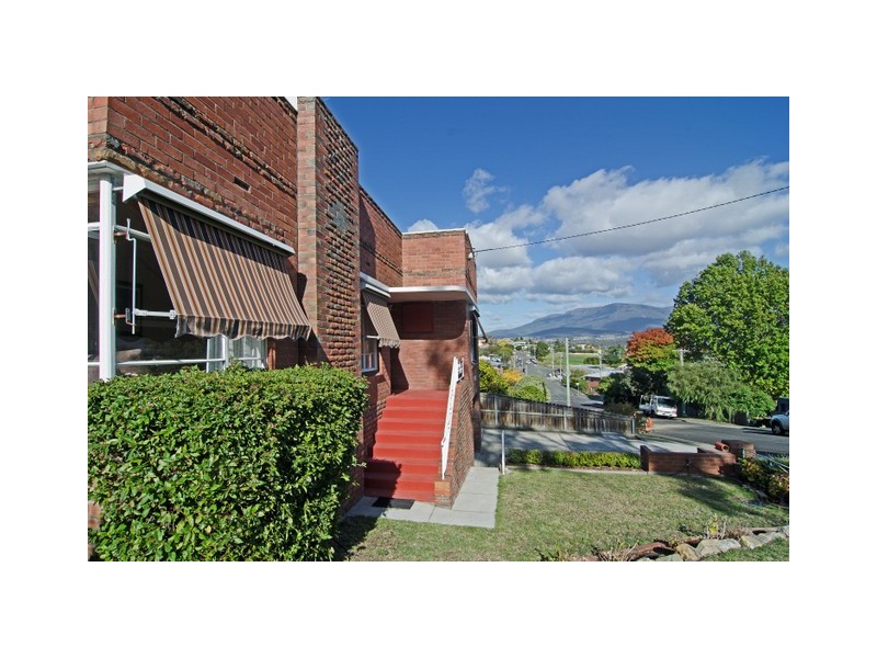 1 / 1 Loatta Road, Lindisfarne TAS 7015