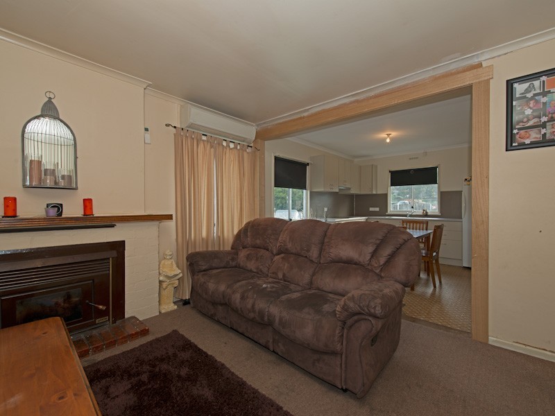 24 Erebus Street, Warrane TAS 7018