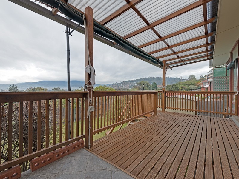 42 Sirius Street, Howrah TAS 7018