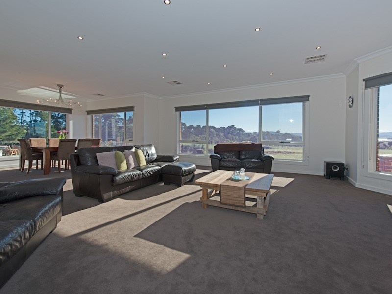 17 Remington Place, Acton Park TAS 7170