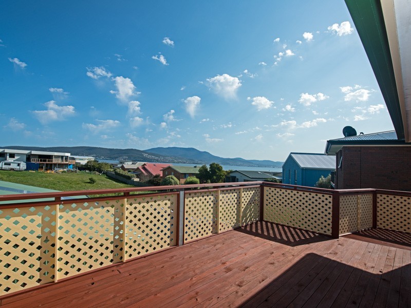 43 Pindos Drive, Tranmere TAS 7018