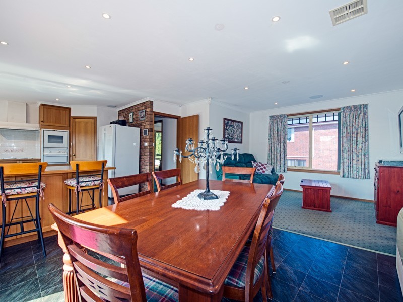 43 Pindos Drive, Tranmere TAS 7018