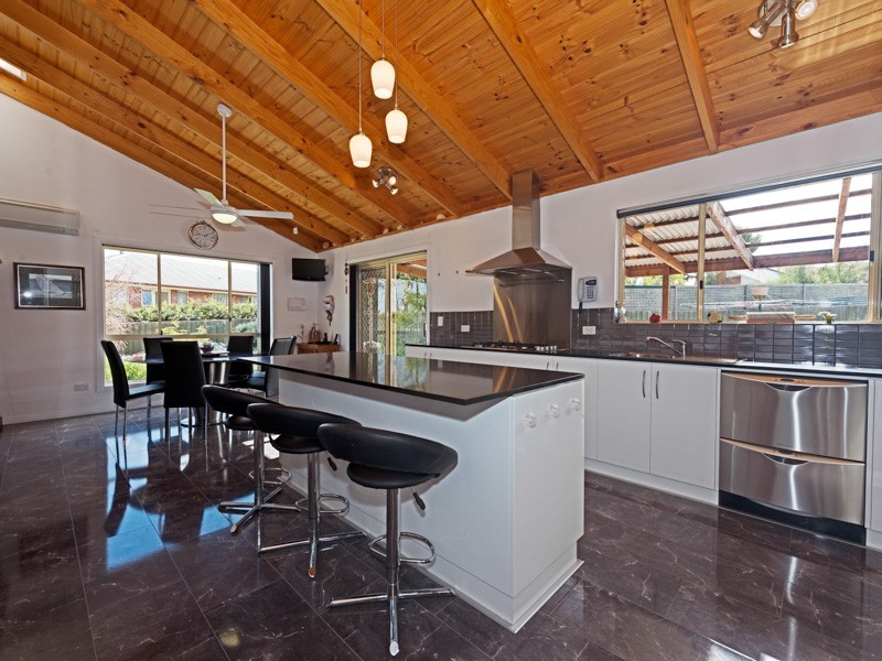 4 Rantons Road, Dodges Ferry TAS 7173